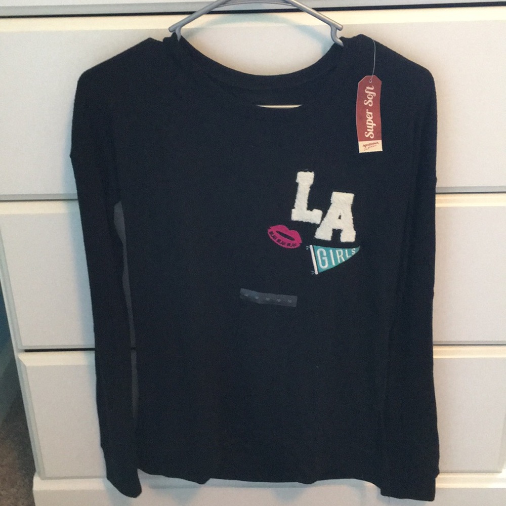 Long sleeve blouse size small